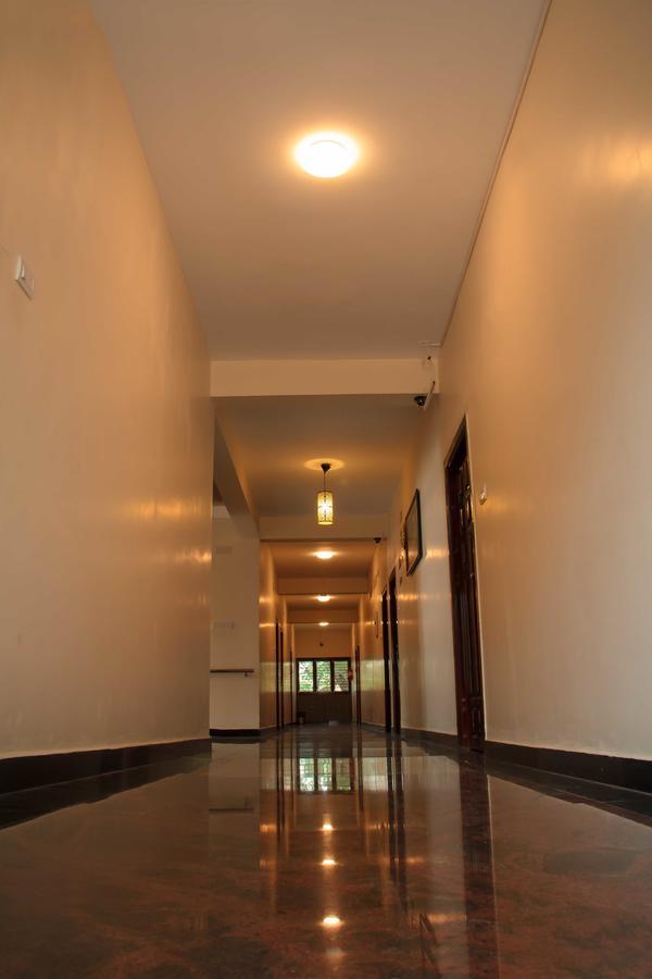 Hotel Sri Hayagriva Tiruchirappalli Cameră foto